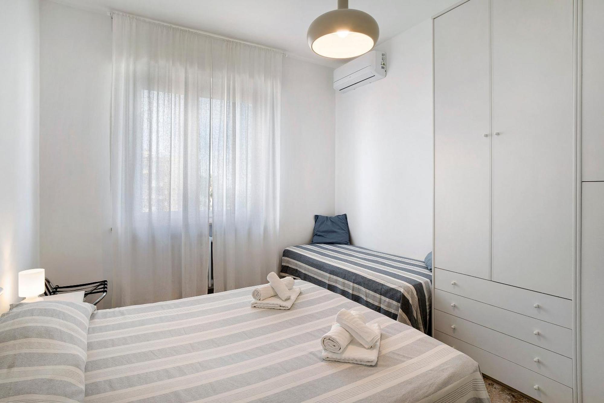 Appartement Fronte Mare - Marina Di Marina dʼAndora Extérieur photo